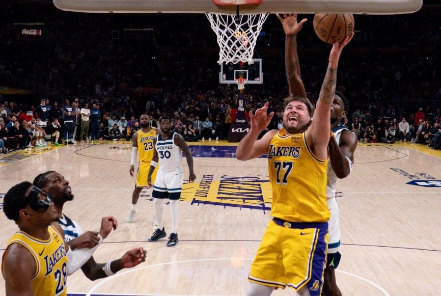 Luka Dončić-Entoni Edvards